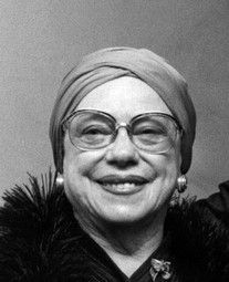 Berta Helene Drews salary